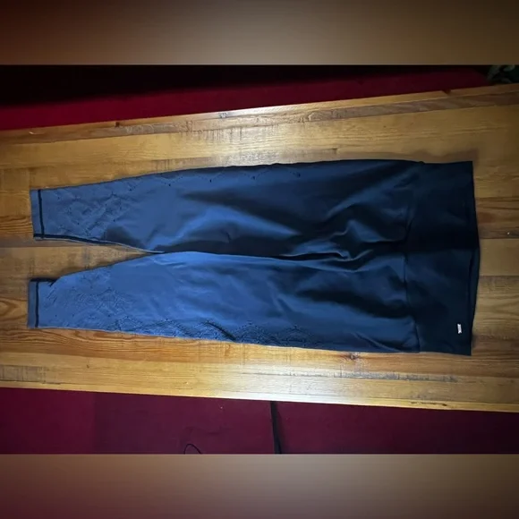 Pink Ombré Legging - Picture 4 of 6